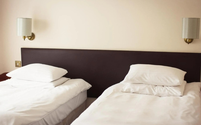 Abbey Lodge Hotel
