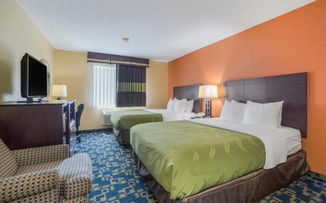 Quality Inn O'Fallon IL - St. Louis