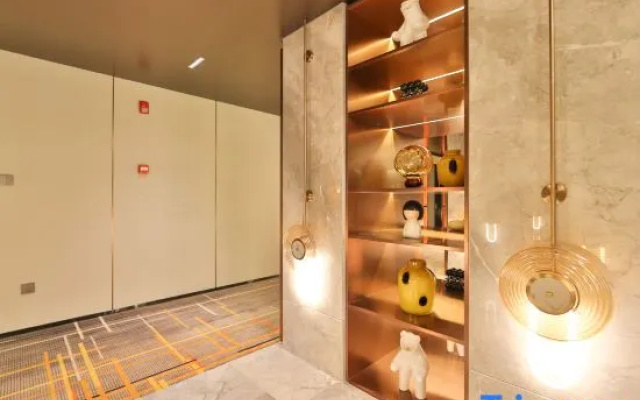 Joyful Select Hotel（Yanbian University Internet-Famous Wall and Yanji Water Market)