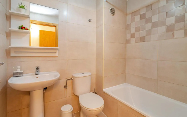 Flatguest Trebolina - 3Bdr - FastWiFi - Parking