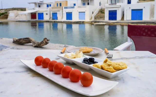 Milos Gem Suites Inn