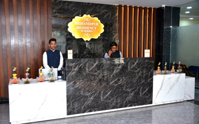 Hotel The Grand