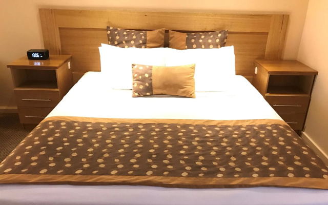 Sunseeker Motor Inn
