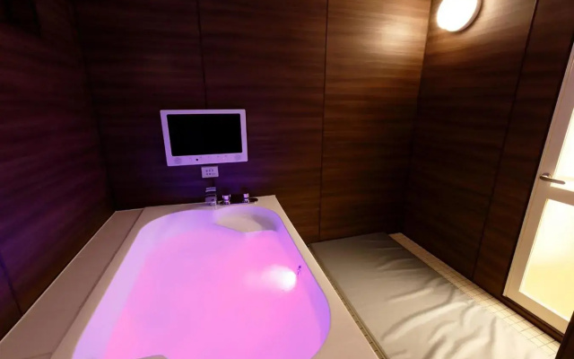 HOTEL 555 Air