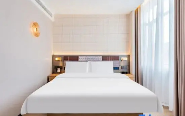 Homeinn Plus Hotel (Hohhot International Exhibition Center Wanda Plaza)