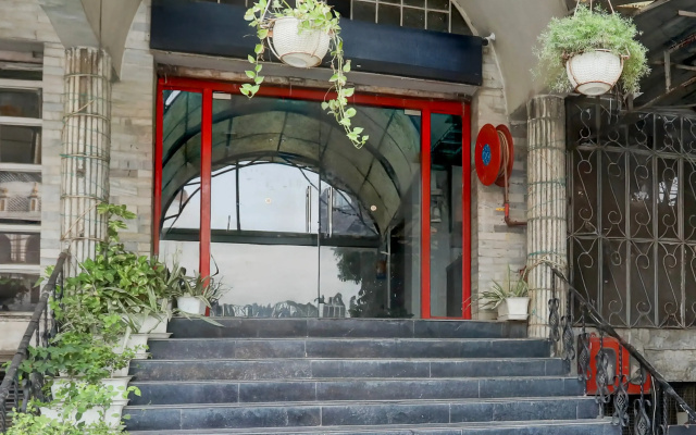 Townhouse Prayagraj Near Railway Station Formerly Santosh Palace
