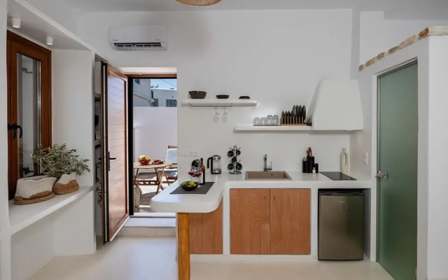 Naxos Boutique Suites