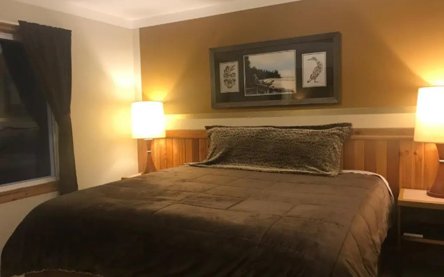 Higgin's Inn