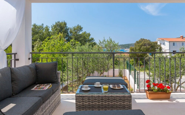 Holiday House Kanica