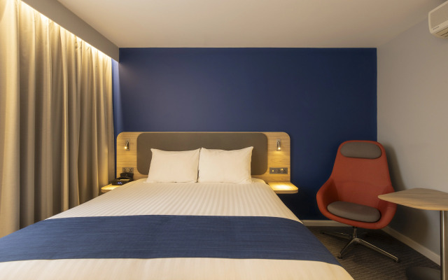 Holiday Inn Express Poole by IHG
