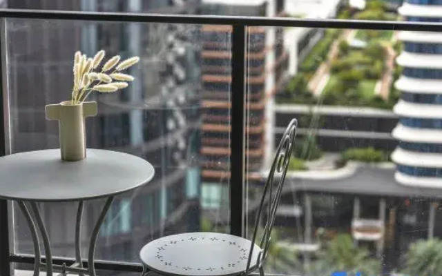 Waterview 1Bedroom Plus Study Room at Wentworth Point