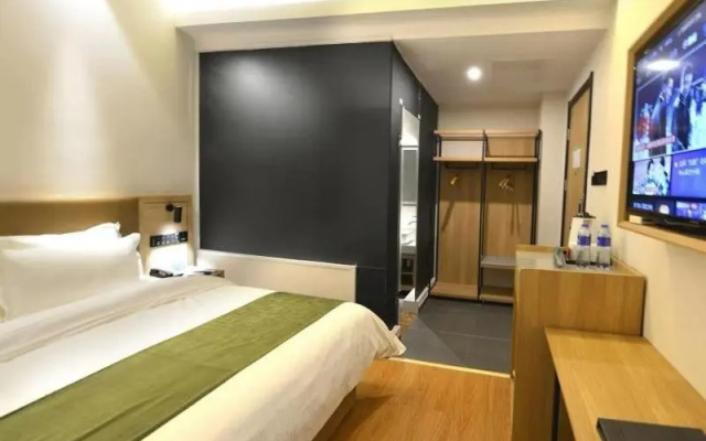 Greentree Inn Qinhuangdao Shanhaiguan Railway Stat