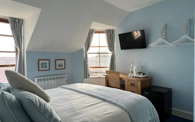 Fort Charlotte Guesthouse