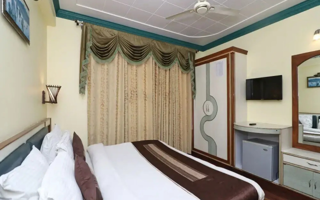 Collection O 1385 Hotel Dream Palace