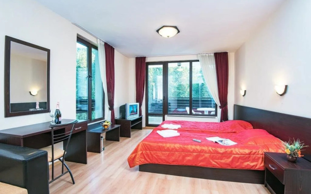 Hotel Ela - UTB P. Hilendarski