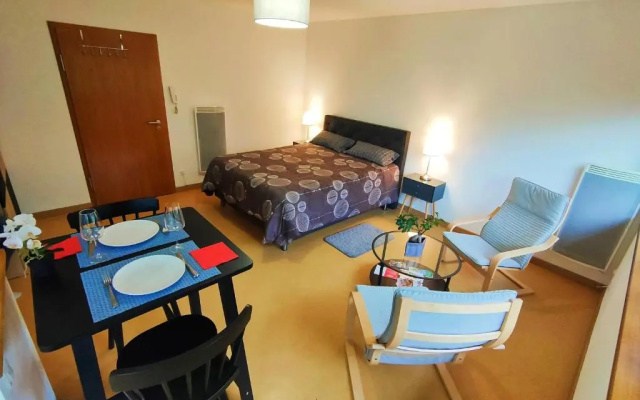 Lumineux Appartement Free Parking Nature Ville tt équipé