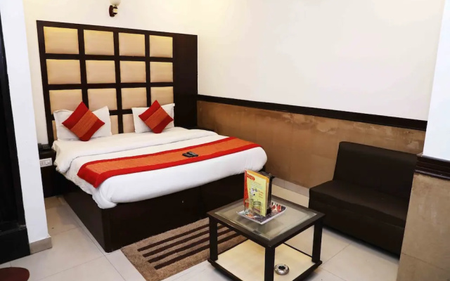 Hotel Kumar Palace