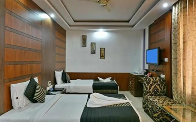 Fabhotel Prime Simna International