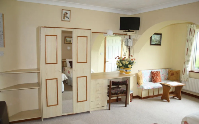 Corrib Wave Guesthouse