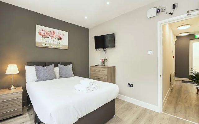 Toynbee Street Ro 6 · Nice Room On Toynbee Street