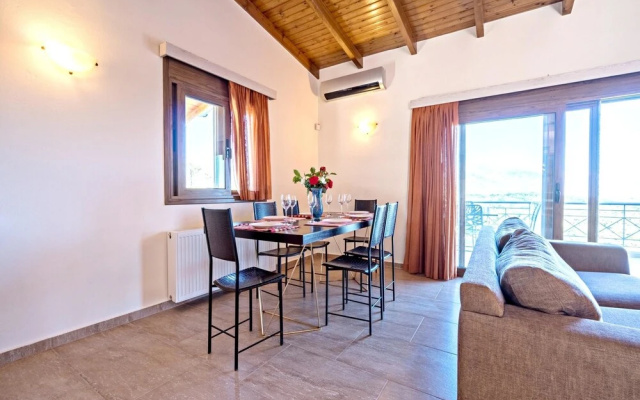 Apartment With 3 Bedrooms in Kaloniktis, With Wonderful Mountain View,