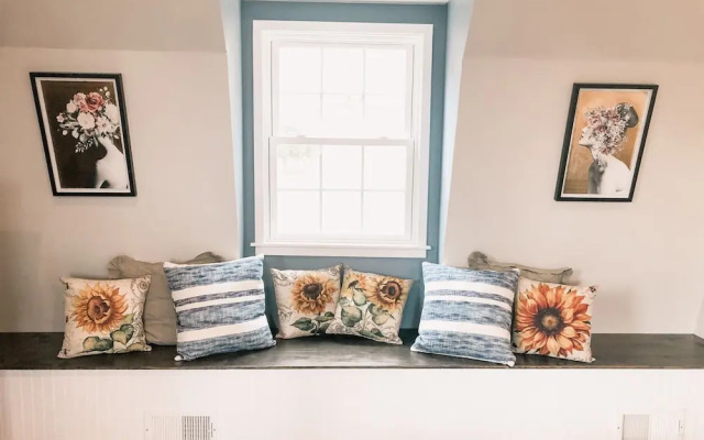 Moonshadow Bed and Breakfast
