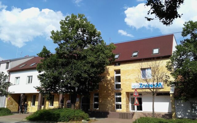 Hotel Zannam Брно вид на фасад