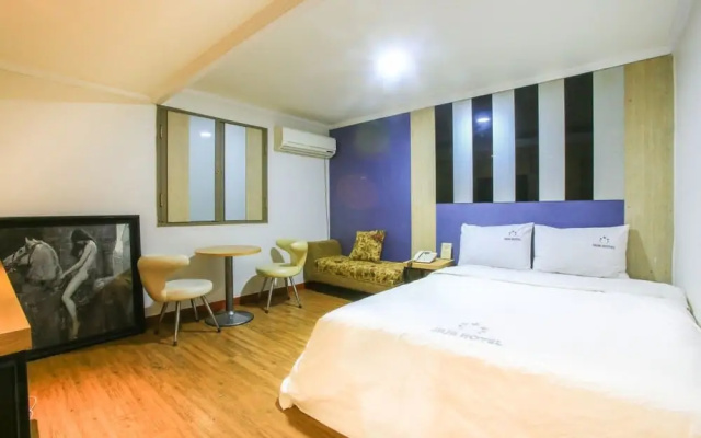 Internet Motel