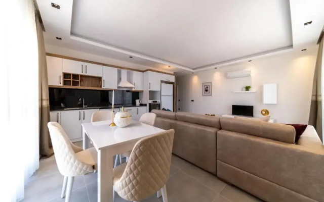 Modern Apartment With Shared Sauna in Alanya