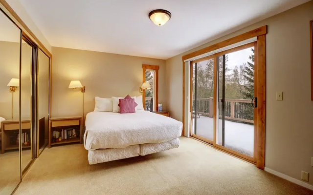 1250 Willow Grove 3 Bedroom Townhouse