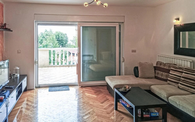 Awesome Apartment in Kastav With Wifi and 3 Bedrooms