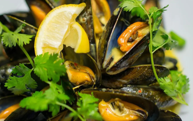 The Fenwick Steak & Seafood Pub