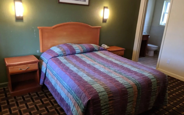 Shangri La Motel