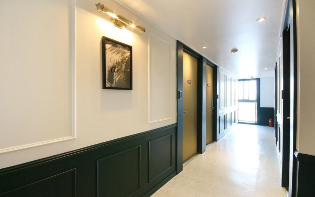 Hotel Urban