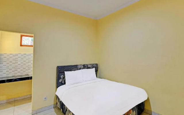 OYO 90823 Casa Jupiter Shine