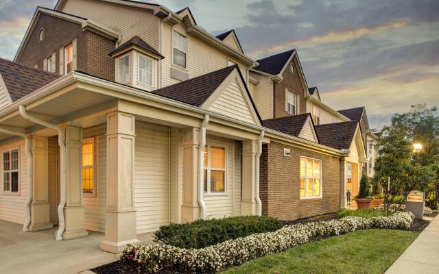 Отель TownePlace Suites Columbus Airport Gahanna США, Гаханна - отзывы, цены и фото номеров - забронировать отель TownePlace Suites Columbus Airport Gahanna онлайн вид на фасад
