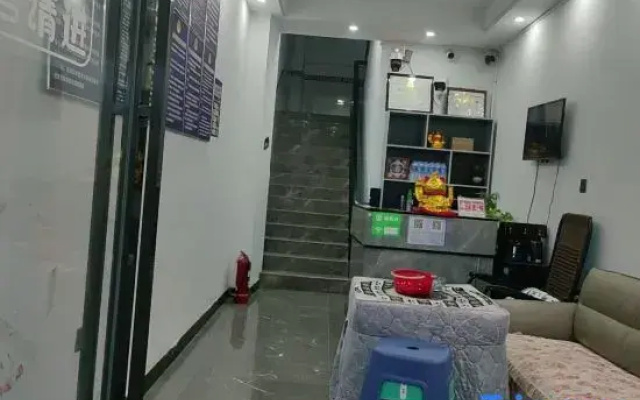 Xingyi Hongde Homestay