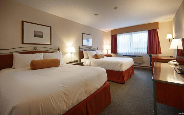 Invermere Inn