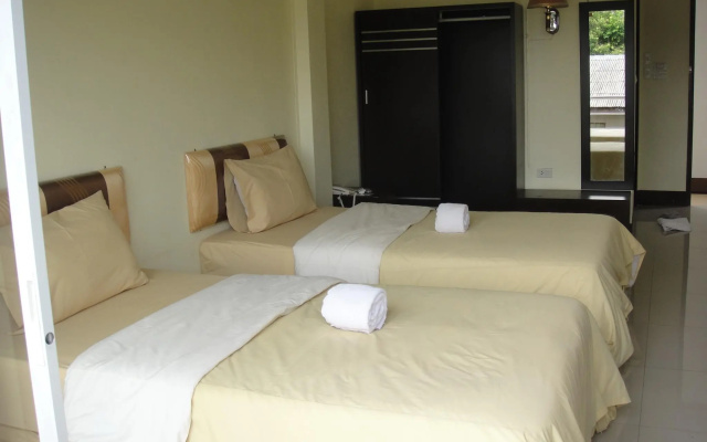 Baan Rim Khong Hotel