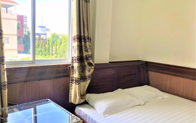 Hong Dao Hotel.