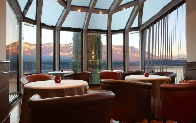 Hôtel Ombremont Jean-Pierre Jacob