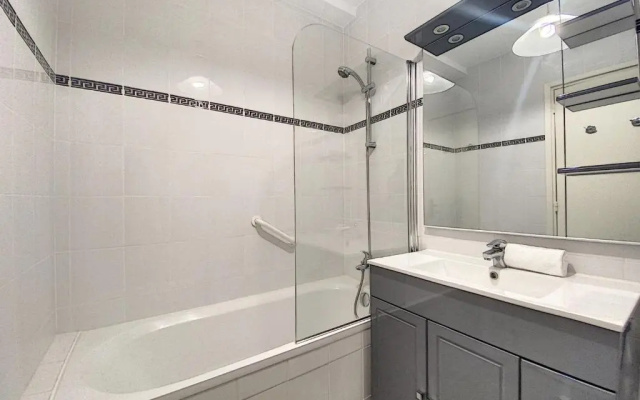 Appartement Cannes, 3 pièces, 6 personnes - FR-1-470-8
