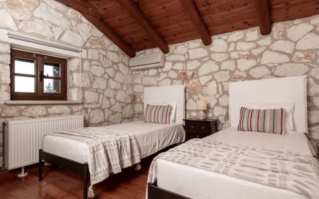 Villa Boscheto Tria in Ionian Islands