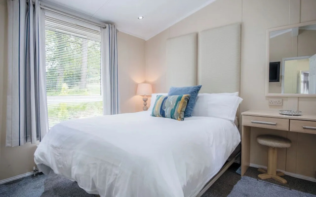 1 Manor Lodge - 3 Bedroom Lodge - Pendine