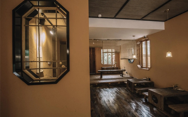 Chuyou Hostel