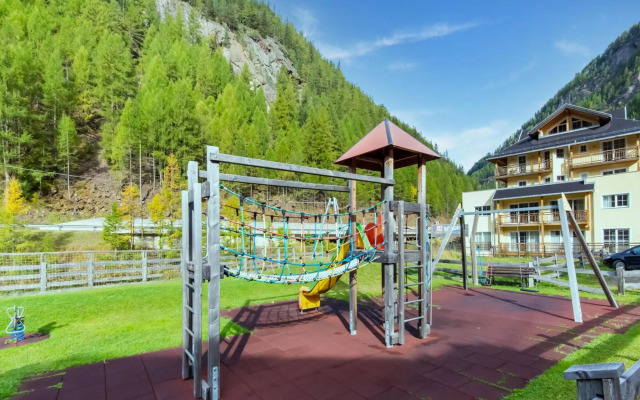 Apartment Zwieselstein Near Ski Slopes