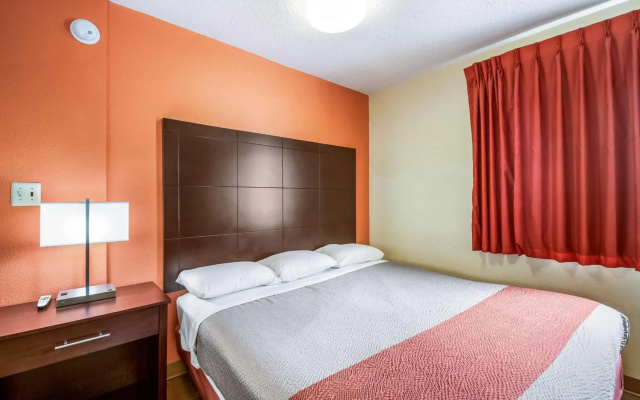 Motel 6 Washington DC Convention Center