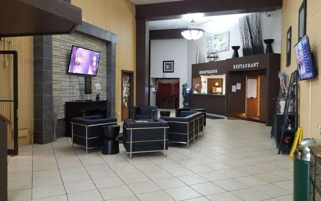 Crookston Inn & Convention Center