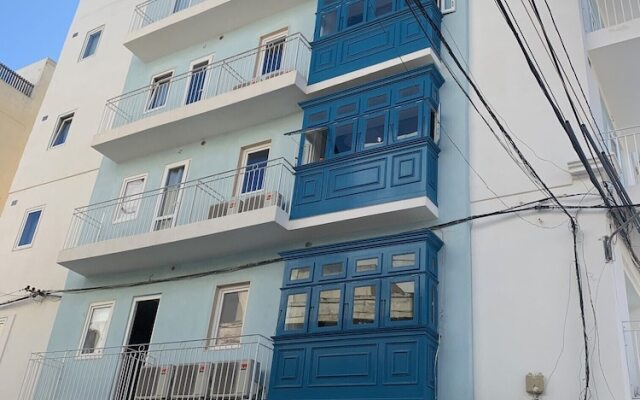 Отель Island Guesthouse Мальта, Гзира - отзывы, цены и фото номеров - забронировать отель Island Guesthouse онлайн вид на фасад