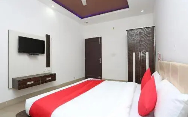 Hotel Abhinandan by OYO Rooms